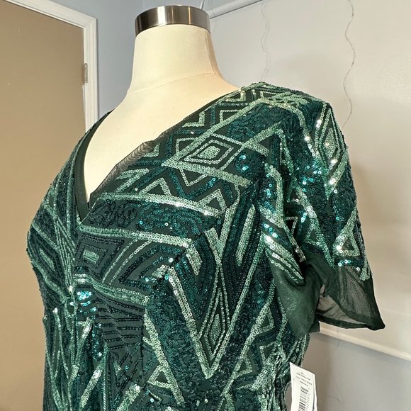 R&M Richards Elegant Evening Dress Womens Plus Green Sequined Long V-Neckline - Picture 8 of 16